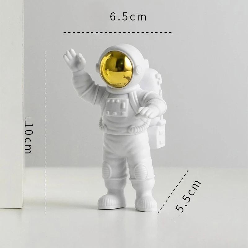 Creative Spaceman Birthday Gift and Graduation Gift Astronaut Desktop Small Ornaments Modern Minimalism Style Multifunctional
