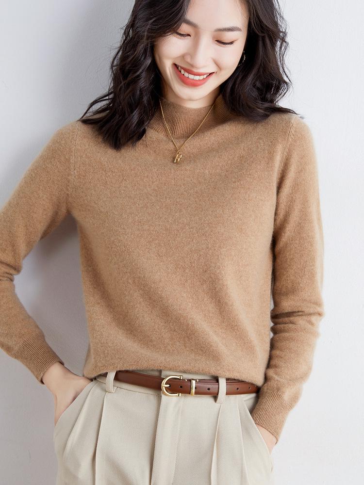 Korean Style Women's Slimming Knit Wool Pullover With Half-High Neck for Autumn and Winter