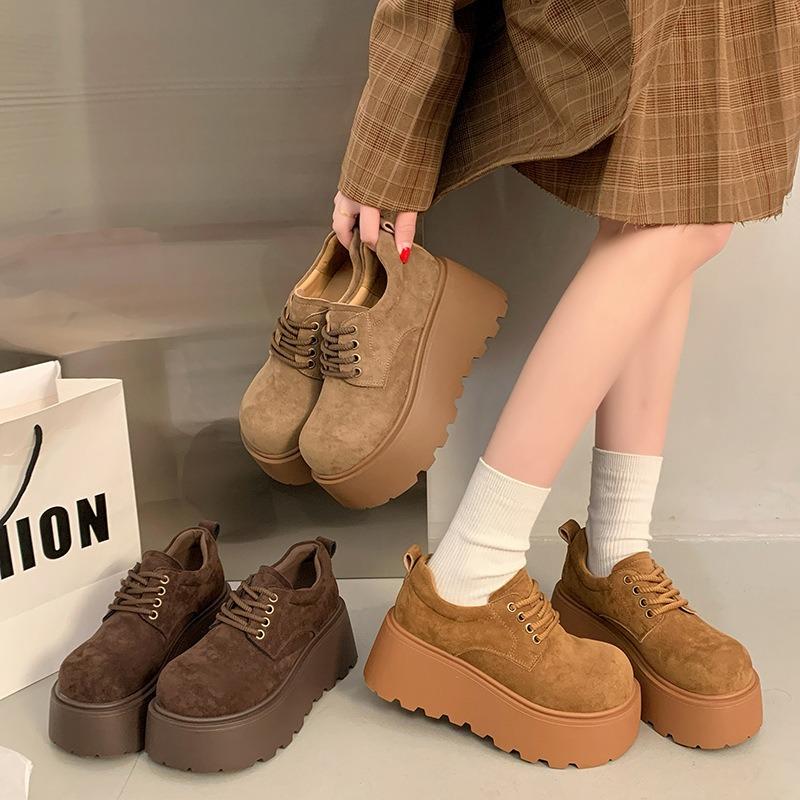 Spring New Thick-soled Lace-up Versatile Fashion Non-slip Small Casual Shoes Low-top Shoes Women's Shoes
