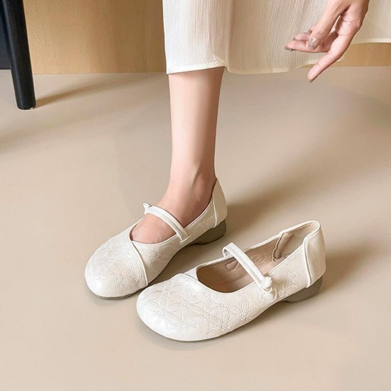 Autumn shoes women's thick heel one-word buckle shallow mouth single shoes new casual versatile fashion single shoes