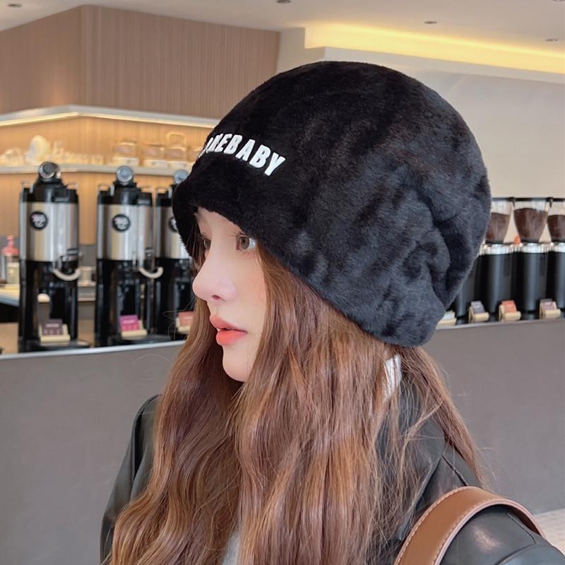 Bonnet Tricoté Coupe-Vent pour Femmes - Moelleux, Chaud, Coupe Grande Tête, Parfait pour l'Extérieur en Automne & Hiver