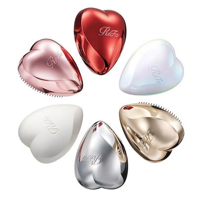 Scegli una delle sette spazzole Heart