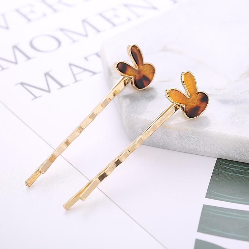 Korean Version of The New Creative Versatile Rabbit Head Four-leaf Clover One-word Clip Bangs Clip Hairpin Hair Accessories