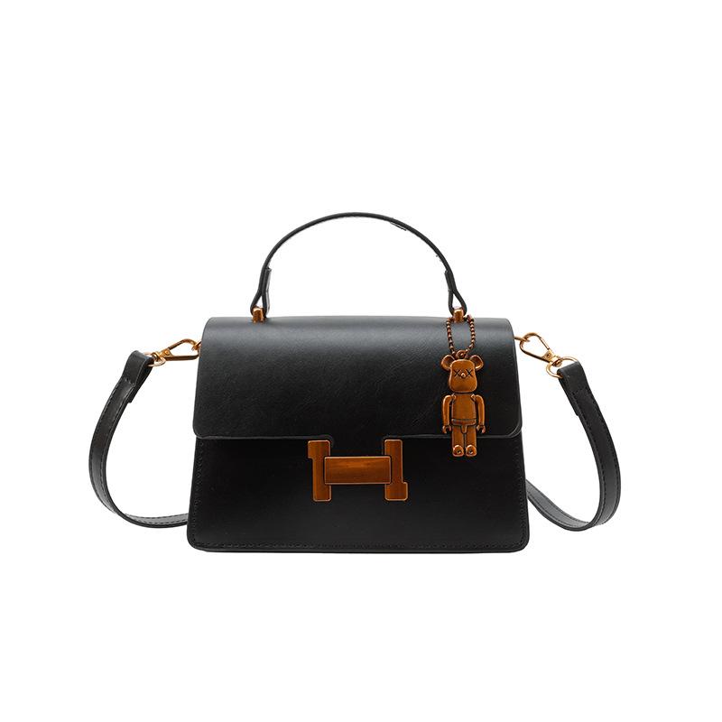 

Трендовая женская сумка кроссбоди и на плечо - Легкая роскошь и универсальная нишевая сумочка 20*8*14cm чёрный