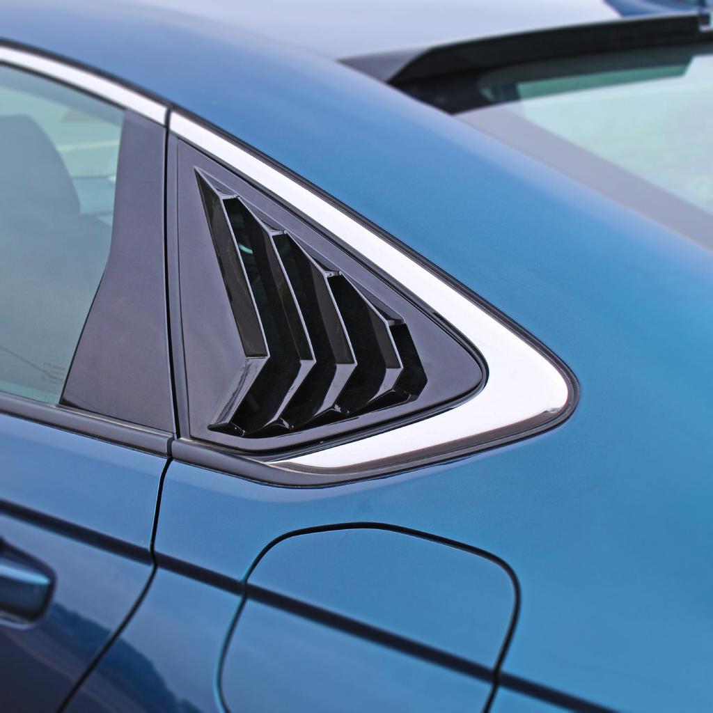 Compatible with 2023 11th Gen Accord: upgraded with roof spoiler, front lip, side skirts, louvers, and rear spoiler.