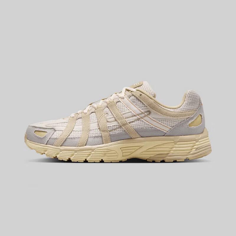 Nike Men s P-6000 Sneakers 39