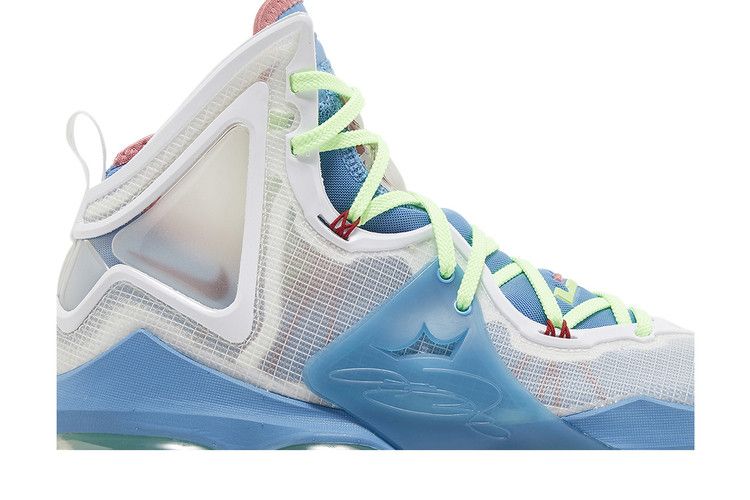 Nike LeBron 19 EP 'Tropical'