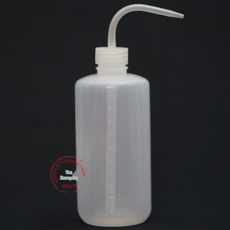 Tattooing Spray Bottle - White, Curved & Pointed Spout, Squeeze Rinsing Bottle, 250ml & 500ml