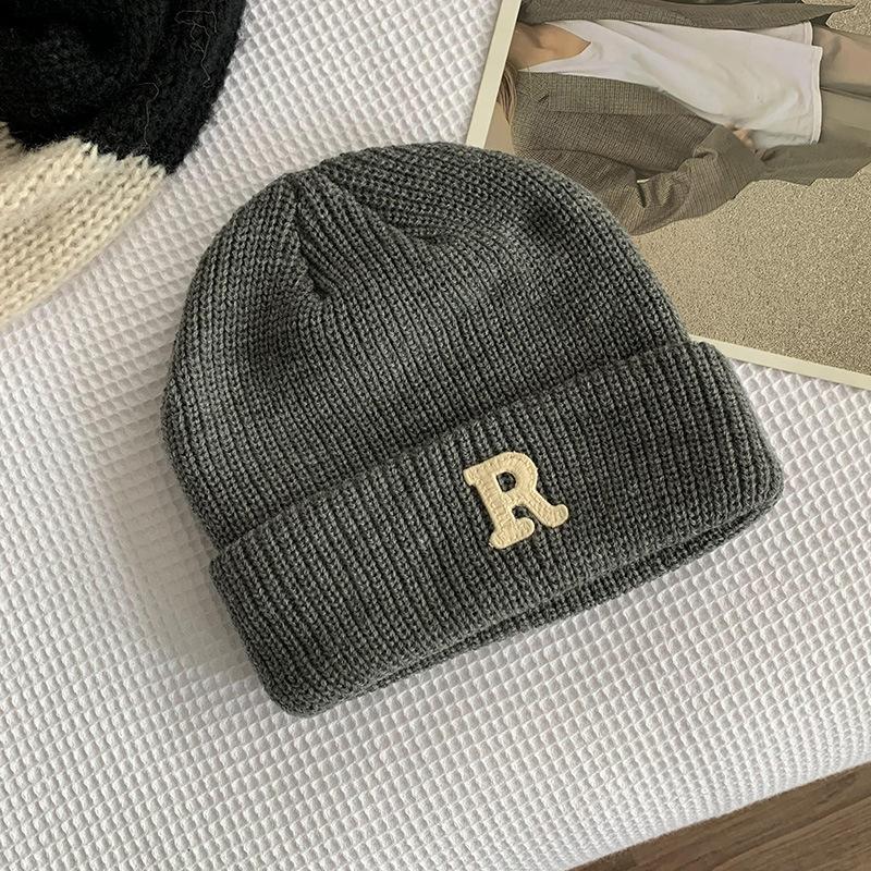 New autumn and winter R knitted wool hat casual versatile men's and women's thermal hats niche street trendy brand