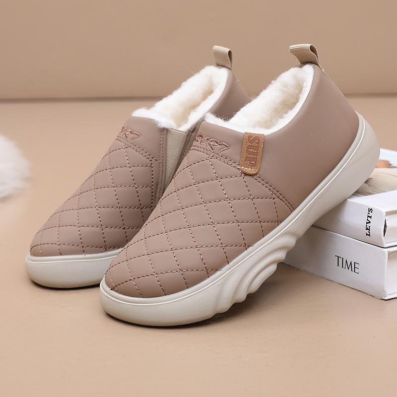 Winter Warm Short Bootie Slippers for Women Slip On House Shoes Outdoor Indoor Snow Booties Shoes Women's Comfortable Faux Fur Lining Ankle Boots