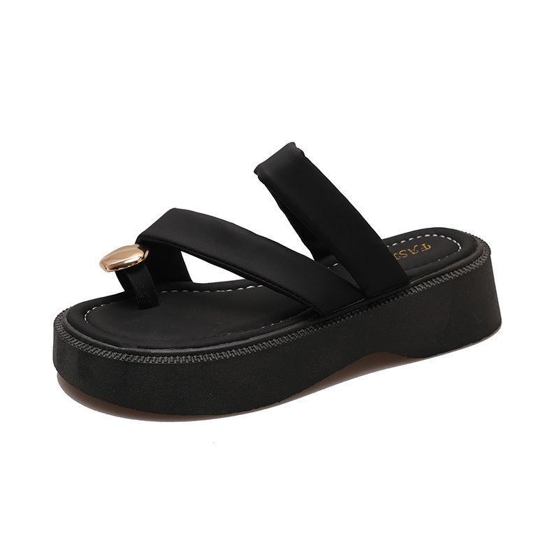 

French small sandals outer wear women s 2024 summer new fashionable versatile metal cover toe cool slippers platform beach shoes 40