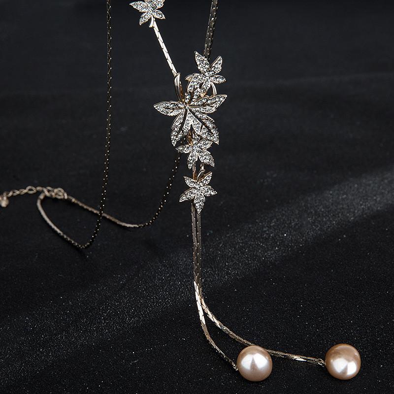 

Alloy Leaf Trendy Necklace With Pearl For Women Perfect Sweater Chain For Winter Fall
