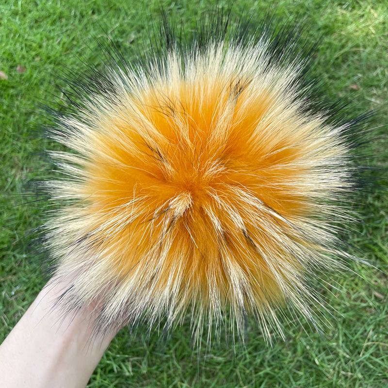 13 15 cm DIY Naturfarbe Echte Waschbärfell Pompons Für Taschen Gestrickte Mütze Hüte Echtes Fuchs Fell Pompon