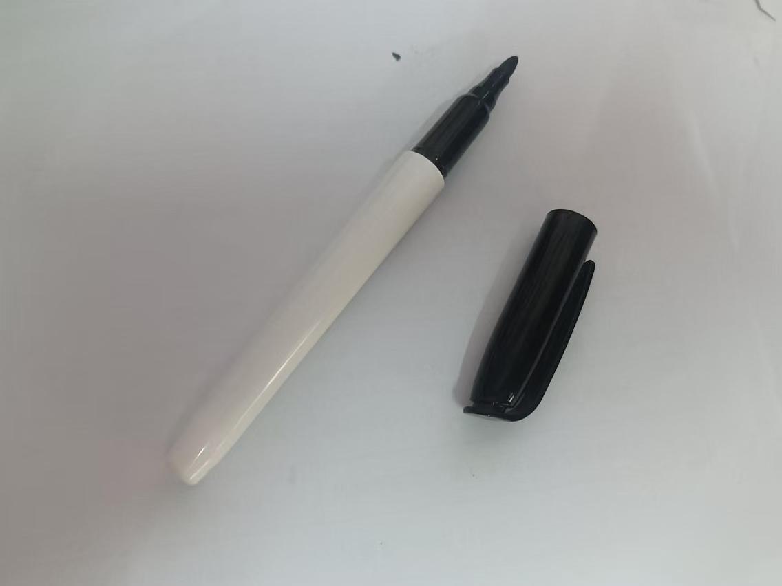 Handheld Erasable Scoring and Voting Whiteboard for Referees and Judges