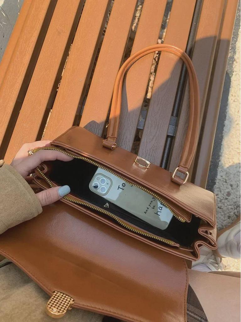 Koreanische Retro-Umhängetasche für Damen im leichten Luxus-Stil – Herbst-/Winterkollektion 2025