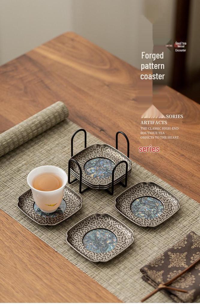 Retro Mother-of-Pearl Coaster Tea Set: Chinese Tea Knife, Anti-Scald Tea Cup Holder, Tea Ceremony Accessories.