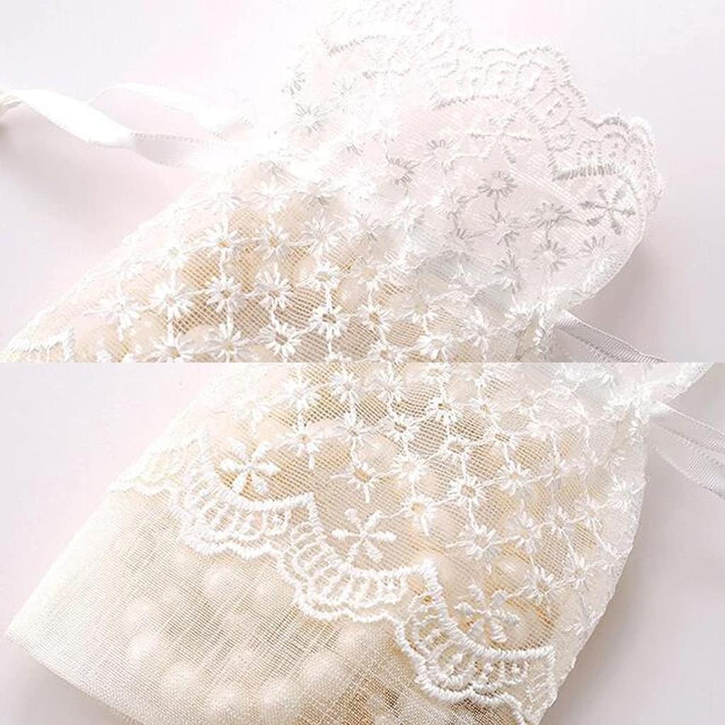 Snadulor 10 Pcs Lace Organza Gift Bags,White Sheer Organza Bags for Candy Packings Gift wrapping Wedding Party Supplies,3.9 x 5.5 inches