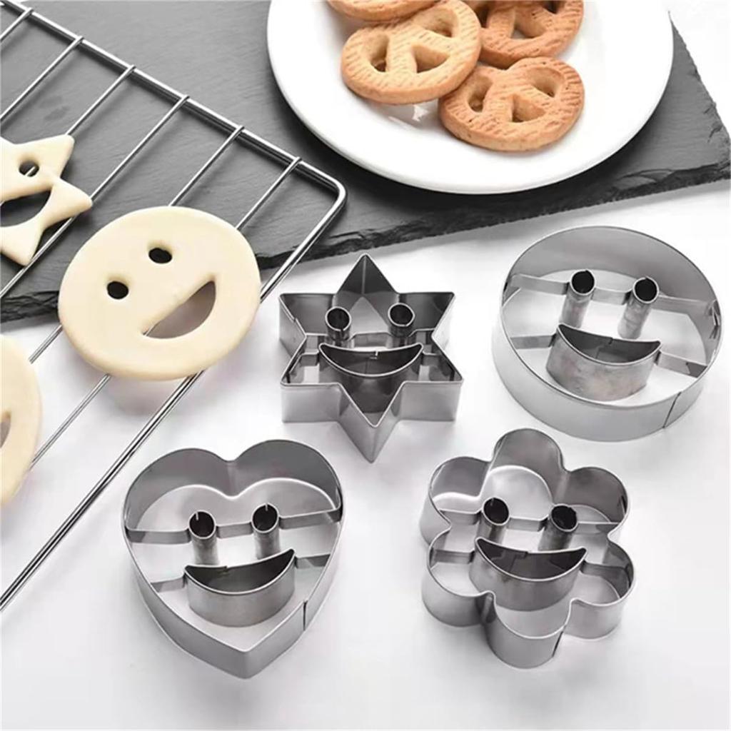 4Pcs Diy Cookie Cutters Smiley Face Stainless Steel Cookie Making Tool for Baking Cookie Cutters Metal Cookie Mold Baking Tool