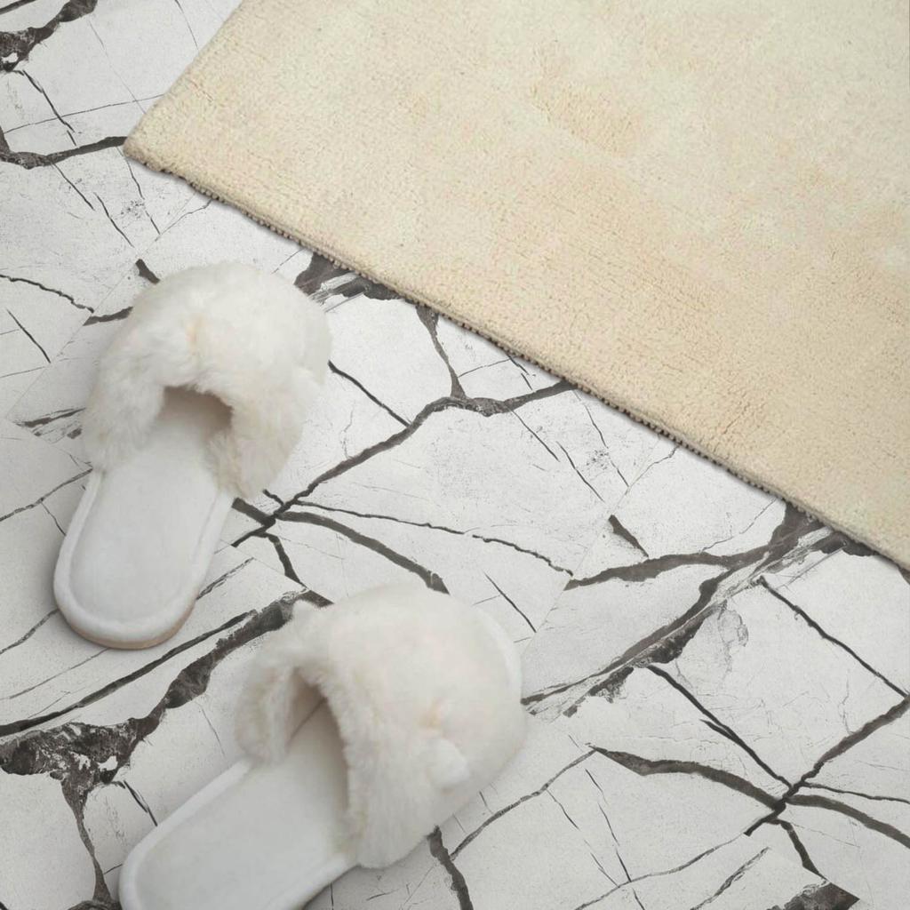 Set of Self-Adhesive Vinyl Tiles, Marble Pattern with Veins, 9x30x30 cm