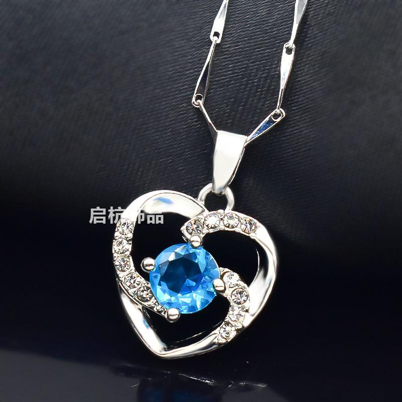 Love Necklace Women'S Premium Light Luxury Simple Inlaid Zircon Eternal Heart Pendant Valentine'S Day Gift