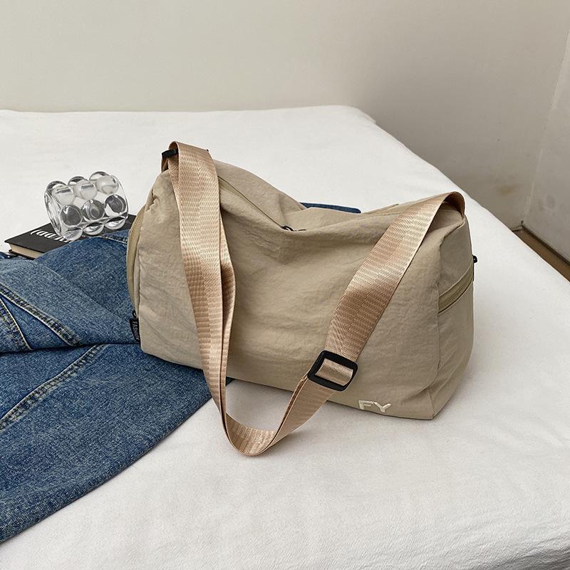 

инс сумка через плечо японская новая простая сумка-тоут модный бренд сумка-мессенджер студенческая универсальная ленивая диагональная кросс сумка-подушка женская хаки