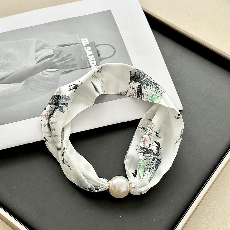 Pearl magnetic buckle small silk scarf women's lazy neck protection spring new versatile high-sense magnetic buckle necklace scarf