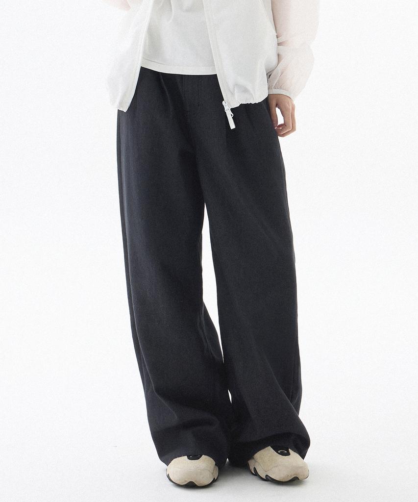 FILLUMINATE (W) Two-Tuck Wide Pants - Black