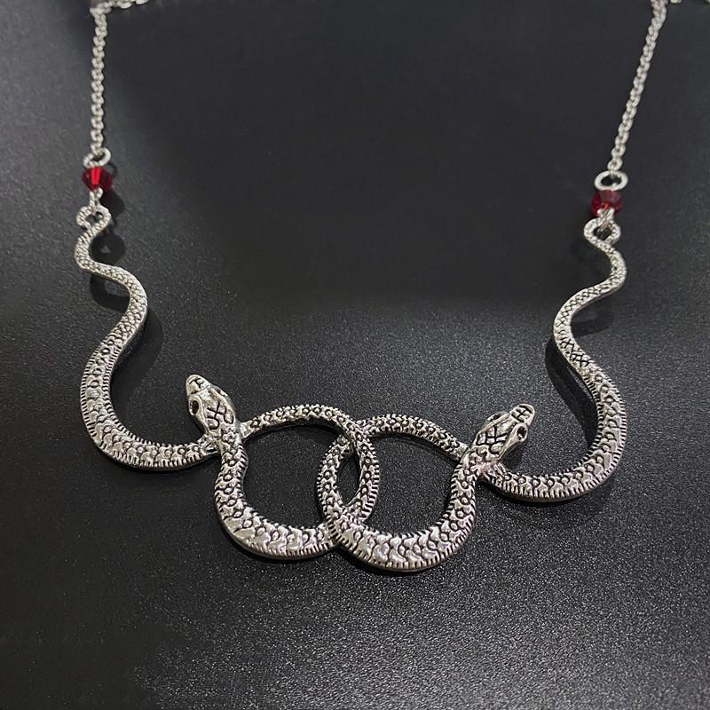 Stylish Cobra Snake Pendant Necklace - New Innovative Design