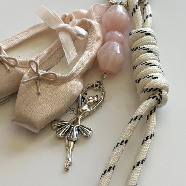 Miniature Dance Inspired Shoe Keychain Trendy Footwear Charm Bag Accessory For Everyday Use Collectible Gift