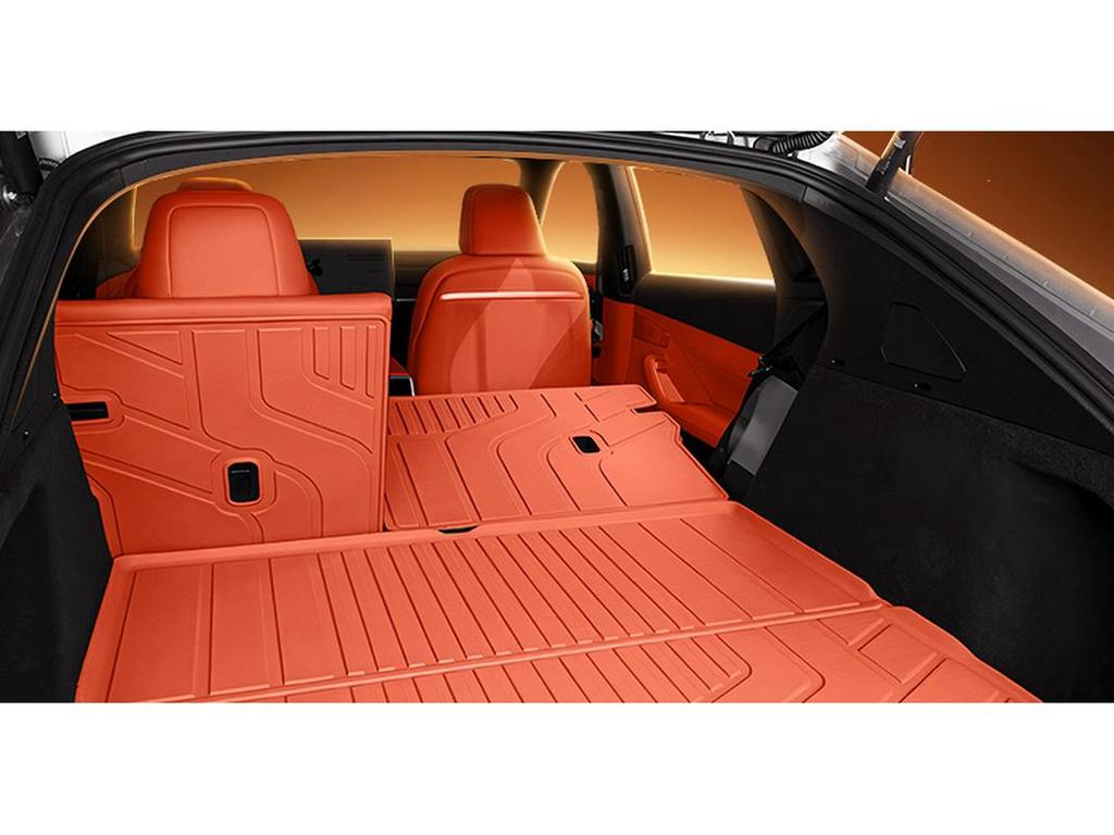 Equation Leopard Titanium 7 TPE25 Trunk Mat - Complete Car Modification Set