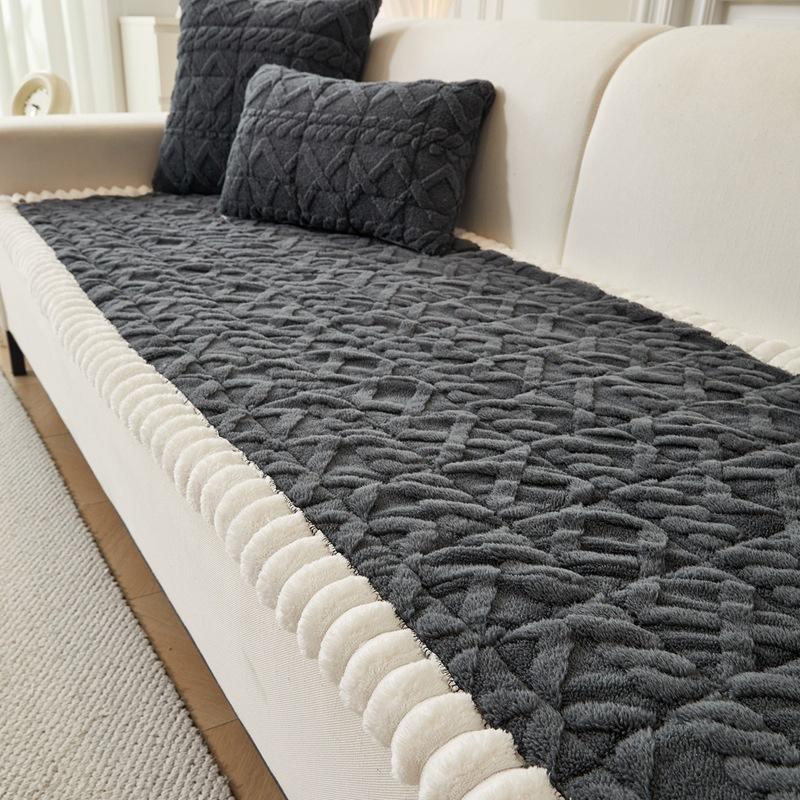 

1PC Short Plush Sofa Cover Autumn Winter Simple Style Mat Thickened Leather Sofa Slipcover Non-slip Seat Cushion Couch Protector 70x70cm 1pcs серый