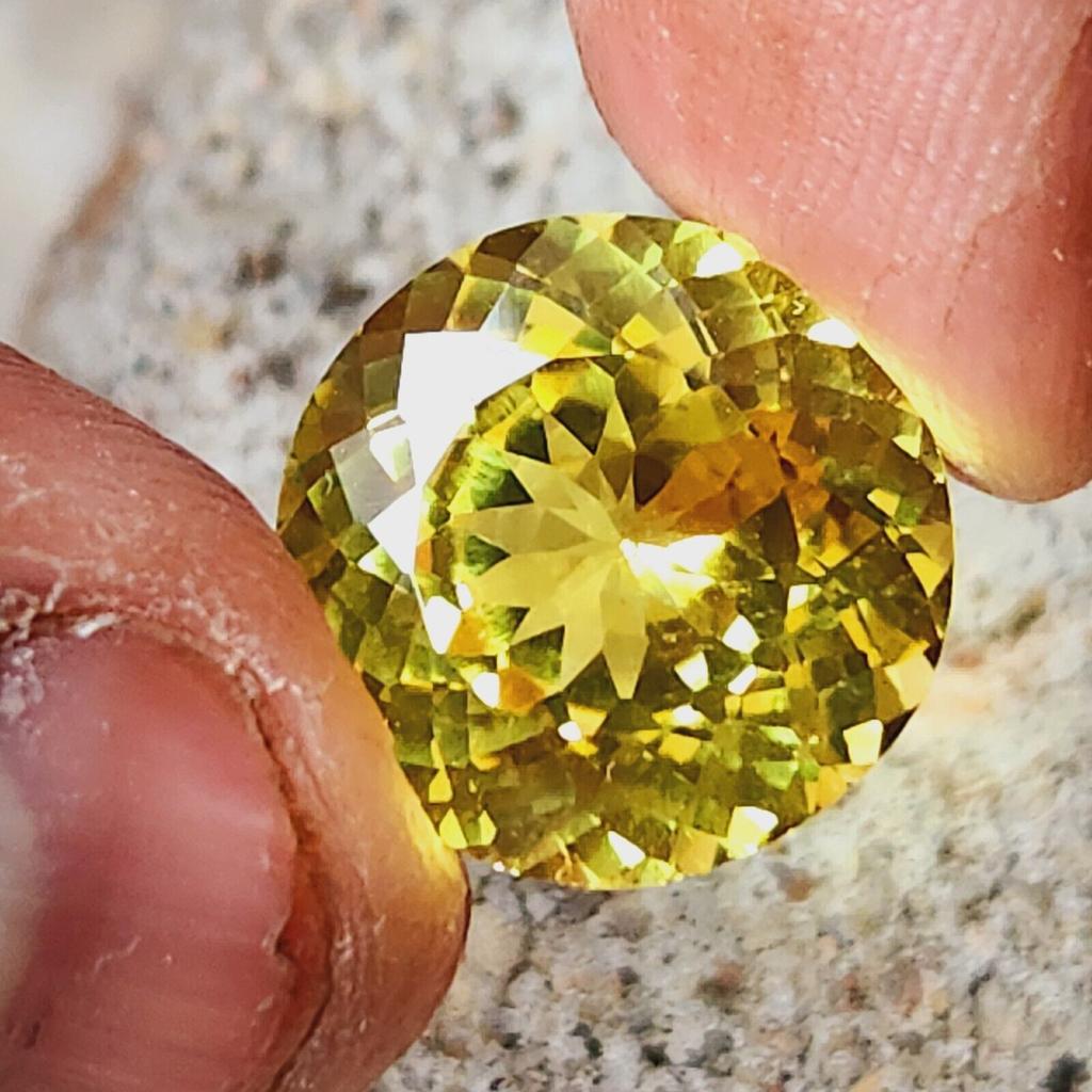 14 Ct Heated PITAMBARI Yellow Sapphire Round Cut CERTIFIED Loose Gemstone