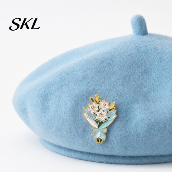Durable Metal Brooch Zinc Alloy Pin, Colorful Flower Shape Lapel Smooth Polished Edge Edges Enamel Badge for Coats Scarves Canvas Bags Gift