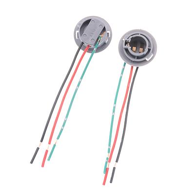 Akcesoria do elektroniki samochodowej – Kable, adaptery, gniazda