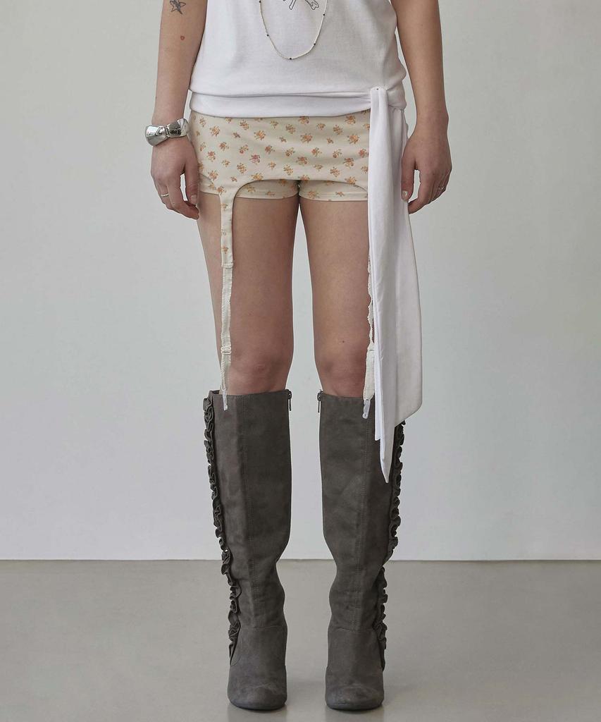 Sculpter Cottage Garter Belt Skort Raw