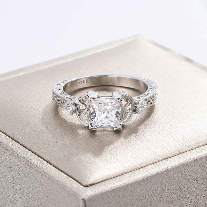 Novo anel para mulheres clássico brilhante AAA zircão anel moda jóias aniversário presente noivado jóias