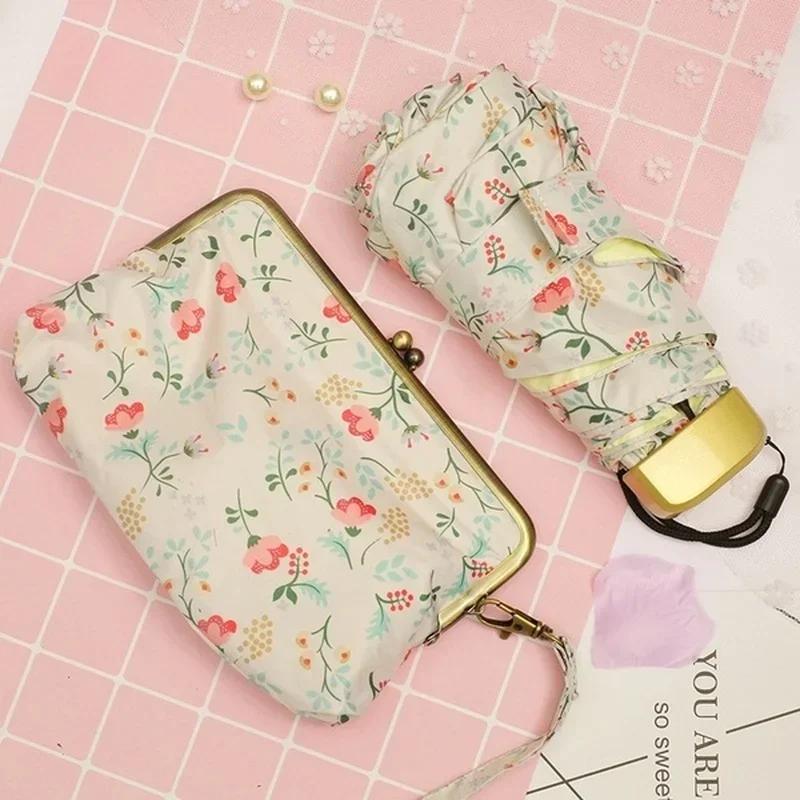 New Beautiful Mini Compact And Convenient Flat Handle Five-fold Umbrella Floral Sunny Umbrella Rainy Day With Storage Handbag
