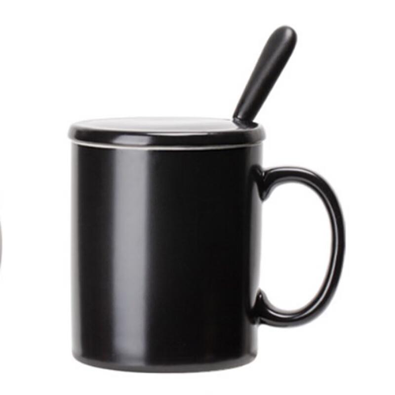 Simple Ceramic Mug with Lid and Spoon