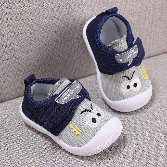 New 0-2 year old spring and autumn baby toddler shoes baby call shoes male and female students soft sole breathable non-slip cloth shoes