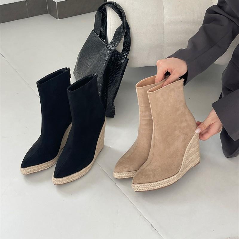 

Short boots frosted leather winter new zipper wedge heel Martin boots 2025 fashion high heel straw women s shoes 40 абрикосовый