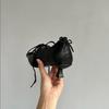 Zapatos de Bruja Góticos de Moda Puntiagudos para Mujer Retro Cabeza Cuadrada Tacón Fino Zapatos de Cuero a la Moda Ele Design Tacón Bajo