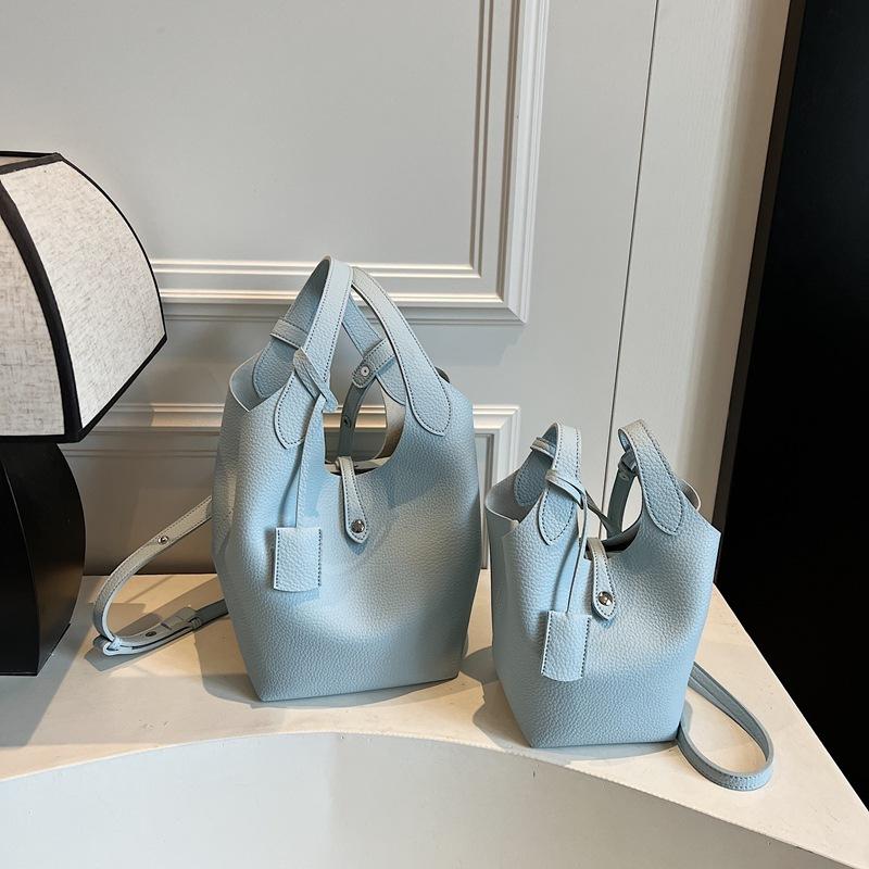 

2025 New Lychee Pattern Vegetable Basket Large-capacity Bucket Bag Women s Fashion Trend Casual Versatile One-Shoulder Crossbody Bag Small синий