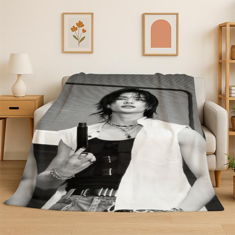 Kpop Hyunjin Stray Kids Music Flannel Blanket Soft Warm Throw Blanket for Bedroom Living Room Bed Travel Camping Picnic Gift