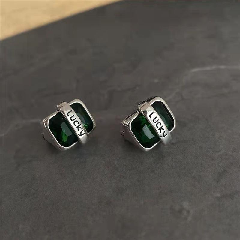 Fashion Men S And Women S Earrings Lucky Luck Square Diamond Earrings High-End Sense Versatile Stud Earrings Simple Quality