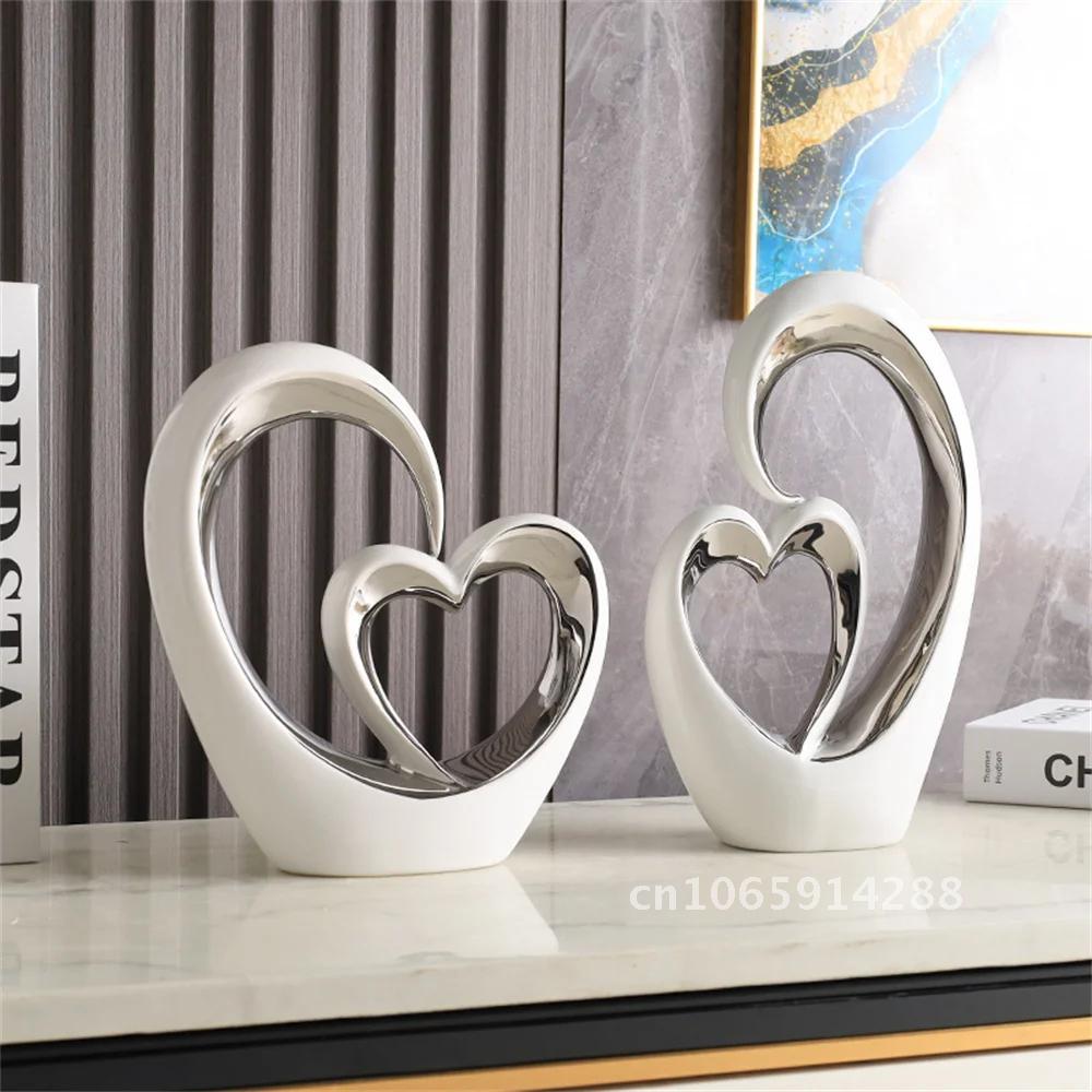 Modern Art Heart Shaped Minimalist Nordic Statue Living Love Electroplated DIY Room Ornament Sculpture Decoration Ceramic Table