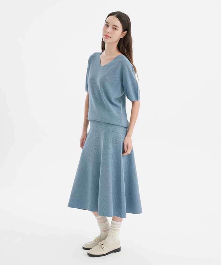 Sekeonseukin Air Knit Flare Skirt