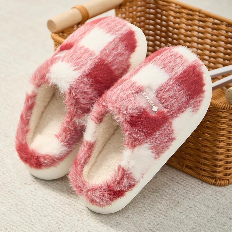 

Grace Winter Checkered Plush Slippers 40-41