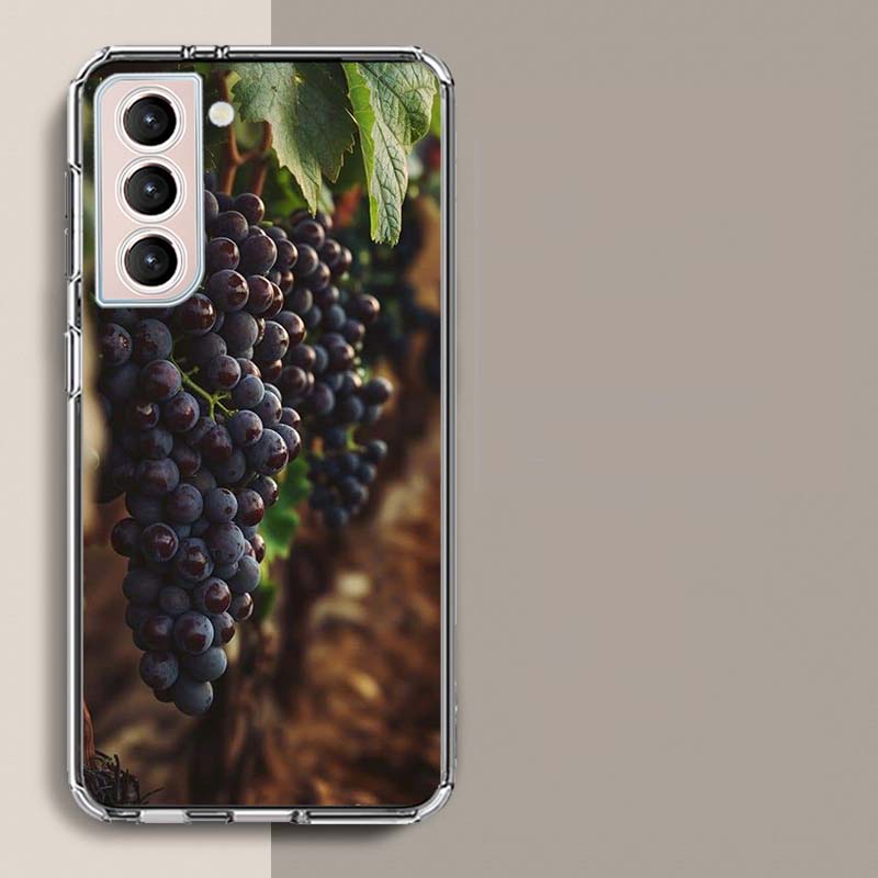 

A Bunch of Grapes in the Vineyard Phone Case For Samsung Galaxy S25 Edge S24 S23 FE S21 S20 S10 Plus S22 S26 Ultra Cover Clear C Samsung S23 FE