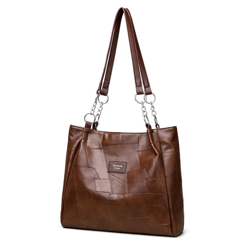 Soft leather large capacity tote bag women's retro work commuter shoulder bag college student class armpit bag