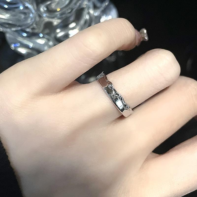 Drip Chain Stacked High-End Ring Cold Wind Butterfly Zir*****Pen Ring Female Personality Index Finger Ring